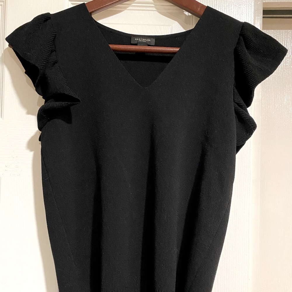 Flutter cap sleeve sweater